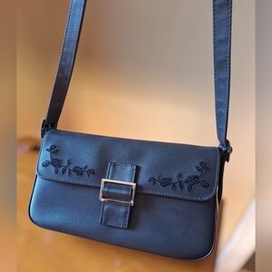 Rectangular shoulder or crossbody bag in dark gray with floral embroidered